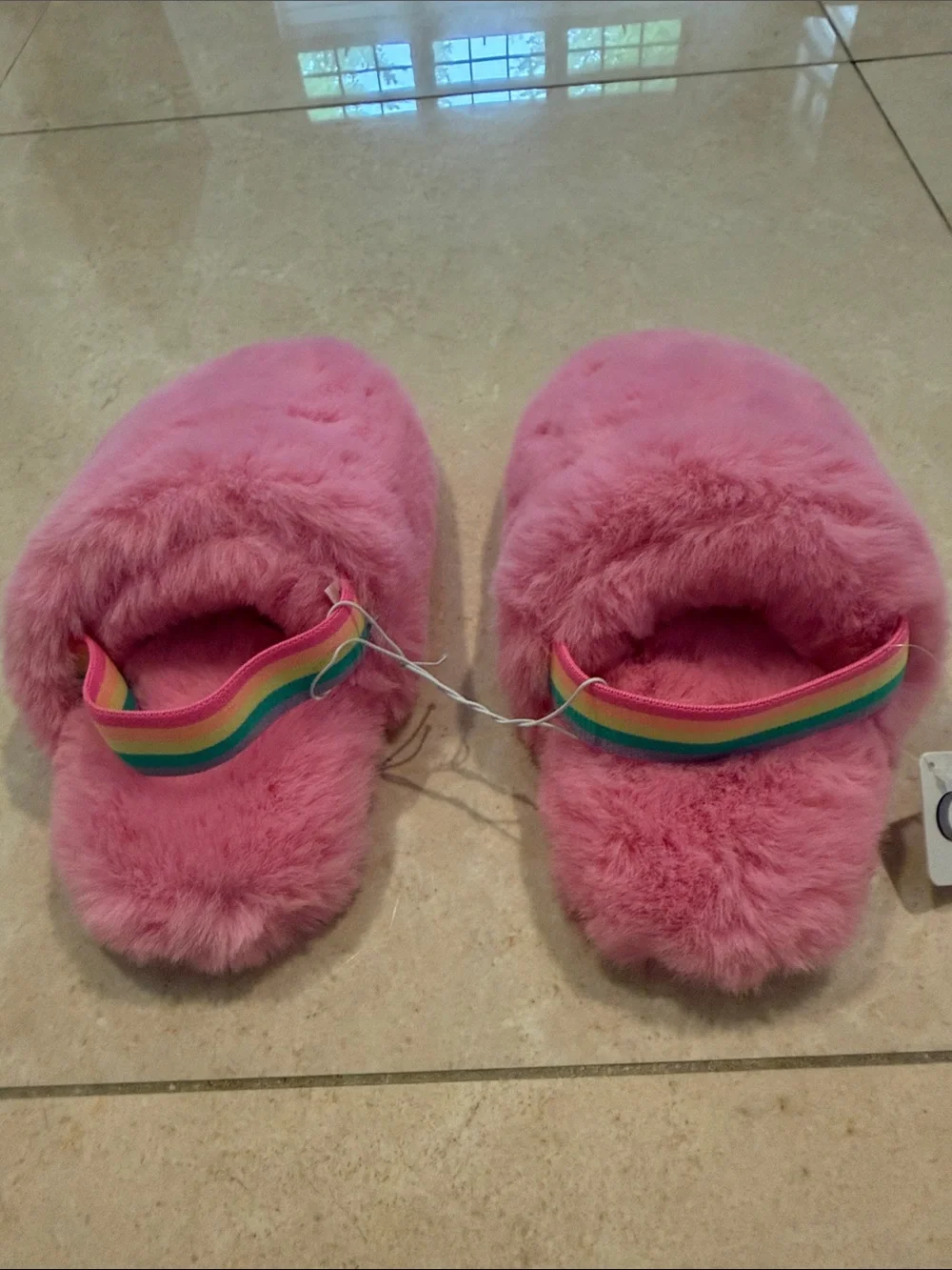 Kids Pink Fuzzy Slippers - Plush Comfort